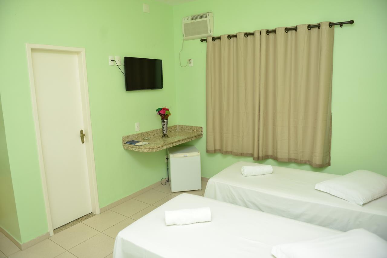 Hotel Tamburil Салинас Екстериор снимка