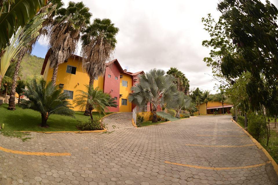 Hotel Tamburil Салинас Екстериор снимка